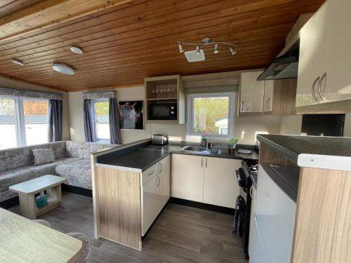 Newquay Bay Holiday Resort Caravan 73 in Trevelgue
