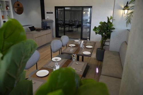 Restoran, SIVANTA BY BOMBAY GROUP in Nagpur