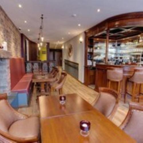 Bar/lounge, Friars Wynd Guest Rooms in Stirling