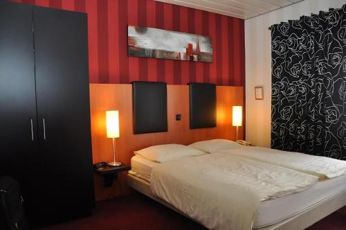 Hostellerie Valckenborgh - City centre & Parking in Valkenburg