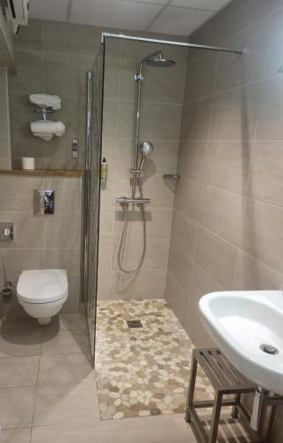 Best Western Grand Hotel de Bordeaux - image 2