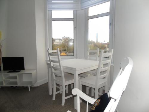 المرافق, Snug - Grian-aig Apartment in Greenock