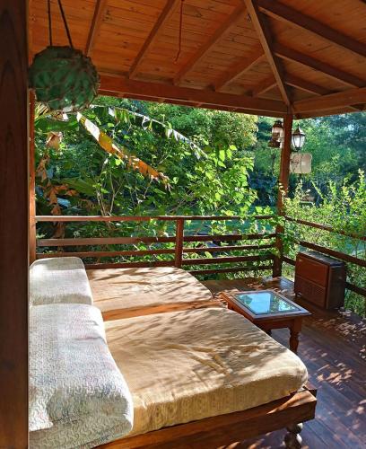 Balcony/terrace, Quinta islena Las Marias - Pileta - Domingos Check out 17 hs in Tigre