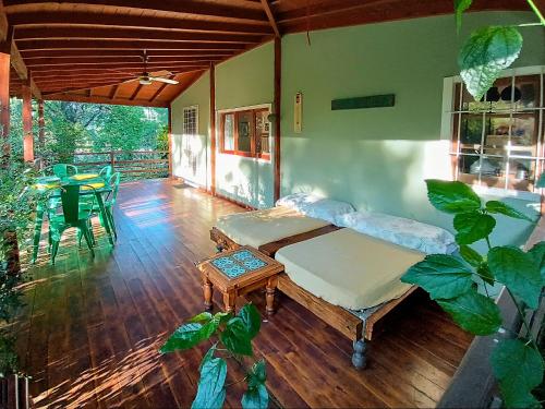 Balcony/terrace, Quinta islena Las Marias - Pileta - Domingos Check out 17 hs in Tigre