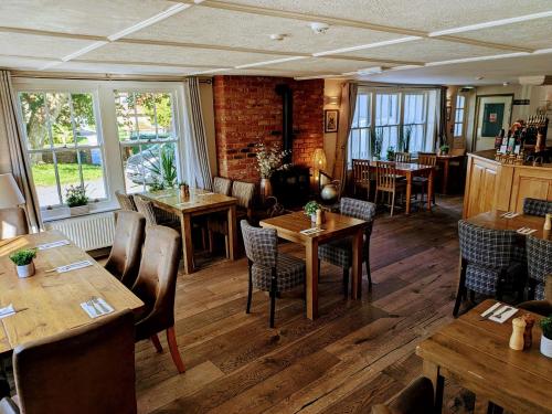 The Ship Inn - image 5