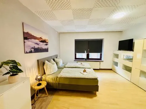Harmony - Ganzes Appartement 3 Schlafzimmer City Meiningen in Meiningen, Deutschland