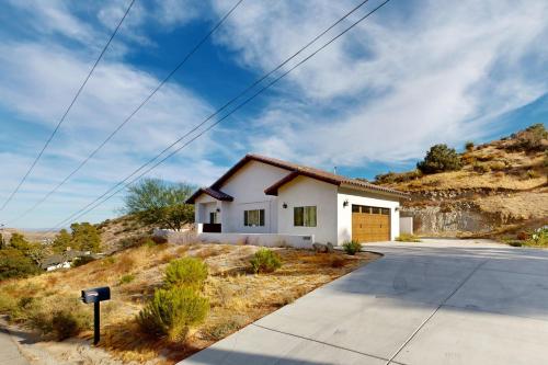 Taj Sahara in Yucca Valley, USA