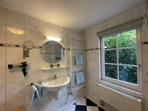 Hotel Deichvoigt - image 12