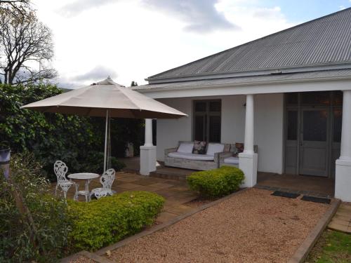 Taman, Journey Guesthouse in Riversdale