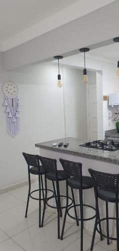 Lindo Studio ao lado do Aquário/Praia (Lindo Studio ao lado do Aquario/Praia) in Ponta da Praia