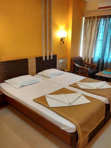 Hotel Priyadarshini Classic Hotel Priyadarshini is perfectly located for both business and leisure guests in Hospet. Offering a variety of facilities and services, the hotel provides all you need for a good nights sleep. To be 