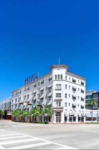 A szálláshely kívülről, Global Luxury Suites at The Variety near South Beach