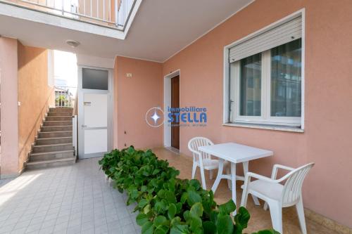 Apartment - Ground Floor image 3
