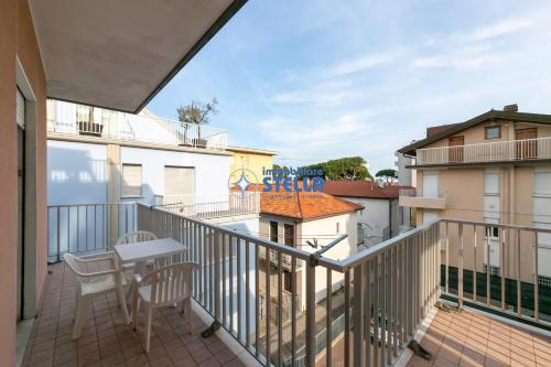 Standard Apartment image 5
