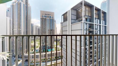 Balcony/terrace, Creek Edge - Elegant One Bedroom in Creek Habour in Dubai Festival City