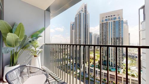 Balcony/terrace, Creek Edge - Elegant One Bedroom in Creek Habour in Dubai Festival City