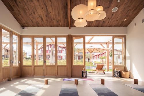 Hôtel INDARRA & SPA - Piscine – Arbonne, MO