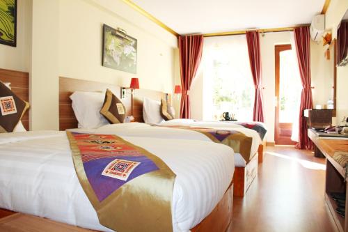 room detail thumbnail 1