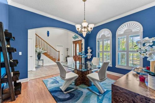 Tiki Bar & Heated Pool Jacuzzi Weddings and Events in Other