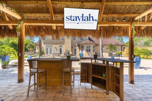 Tiki Bar & Heated Pool Jacuzzi Weddings and Events in Other