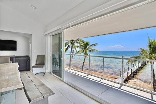 Palms Resort Main House - Key West in Sugarloaf Shores, USA