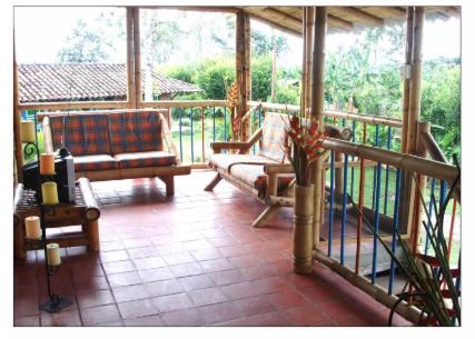 Habitaciones Cerca al parque del café Finca San Cristobal Quindio - image 5