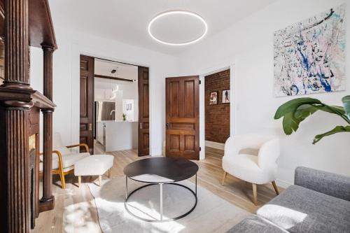 A Perfect South Side Getaway in Pittsburgh, USA