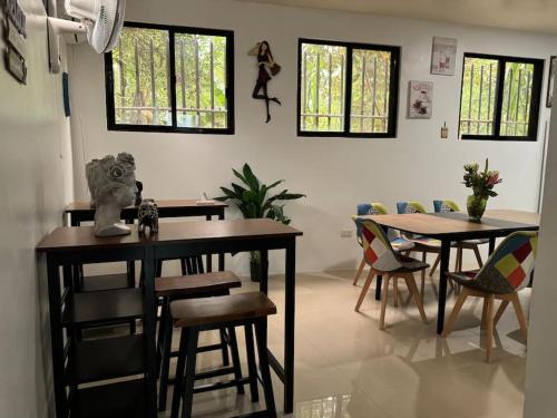 Cozy home sweet home for holiday! in Bacayan