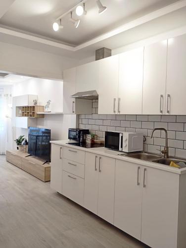 Warm Harbor in Santa Coloma de Gramenet