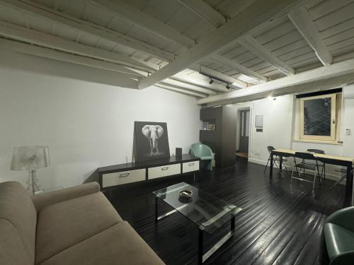 In Ancient Rome Apartment, Rome (photo 8)