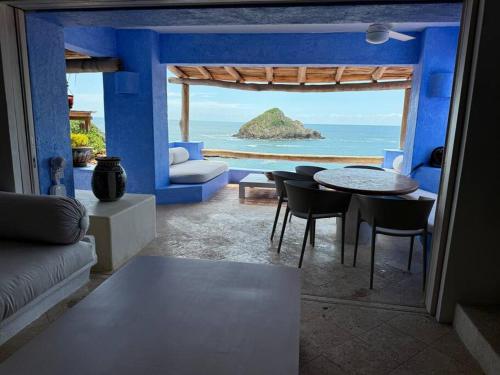 Casita Hermanitas - 3 bedroom panoramic ocean views with private cook in Costa Careyes