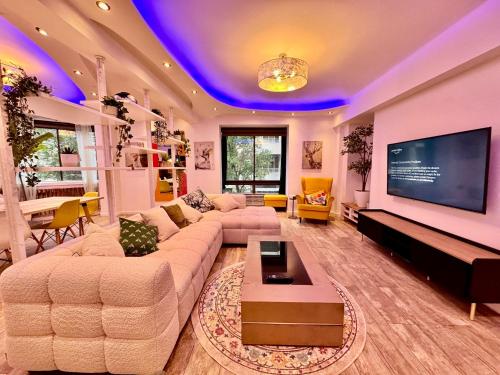 Bayswater luxury apartment