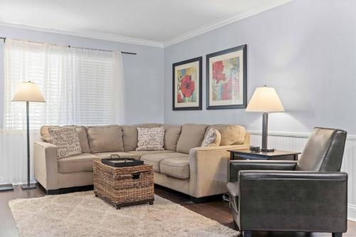 Dog-friendly home steps from the beach Grill and Patio in St. Augustine, USA