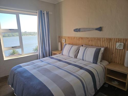 Be Lazy with a Sea View Be Lazy with a Sea View