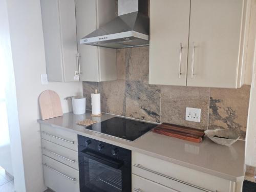 Be Lazy with a Sea View Be Lazy with a Sea View