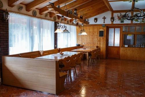 Cabana Cerbul-Oasa-Transalpina in Jina