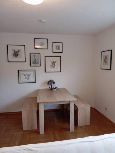 Wohnung im Grünen in Messenähe Wohnung im Grünen in Messenähe