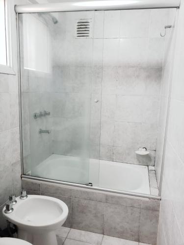 One-Bedroom Apartment image 10