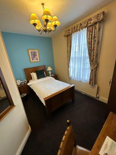 1 twin bed
