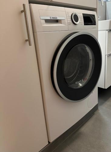 Frisch sanierte Altbauwohnung Helmholtzplatz, Berlin (Foto 9)