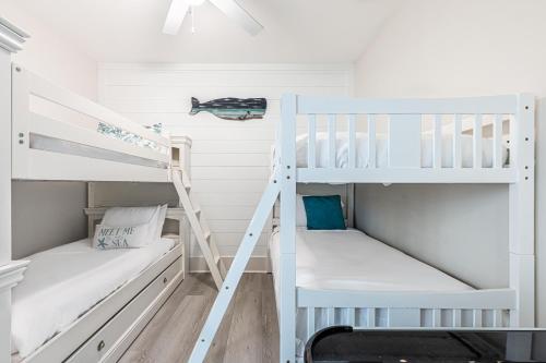 Da Beach House - image 10