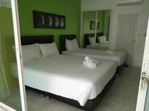 โรงแรม ทิพย์บุรี ริเวอร์ไซค์ Room Type - Standard Triple Room