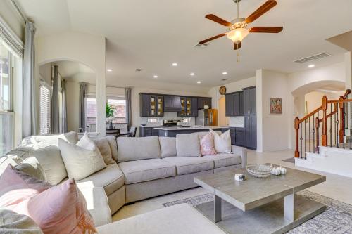 Spacious Leander Home Fully Fenced Backyard! in Leander, USA