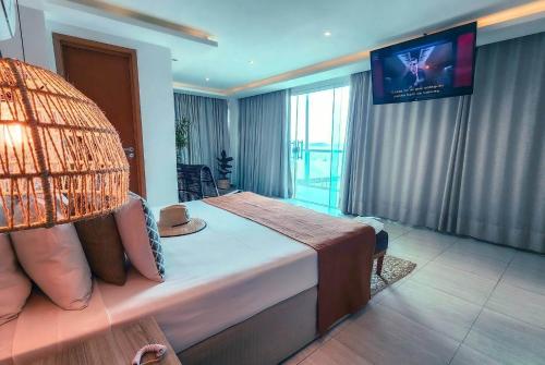 Queen Suite with Sea View image 7