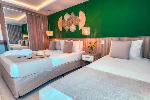 Deluxe Double Room with Balcony image 4