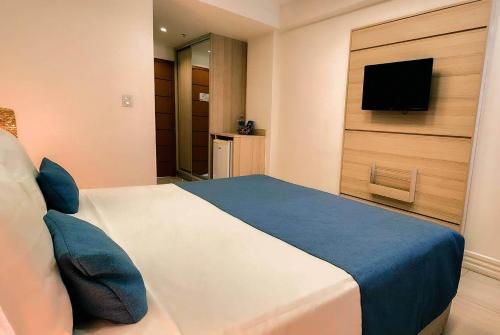 Standard Double Room image 2