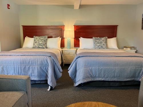 607259204 Abalonia Inn