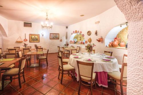 Cuevas Pedro Antonio de Alarcon in กัวดิกซ์