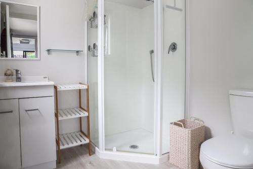 Hosts on the Coast Sun Soaked Family Fun