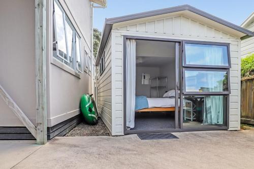 Hosts on the Coast Sun Soaked Family Fun